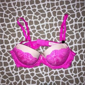 V.S 34B bra